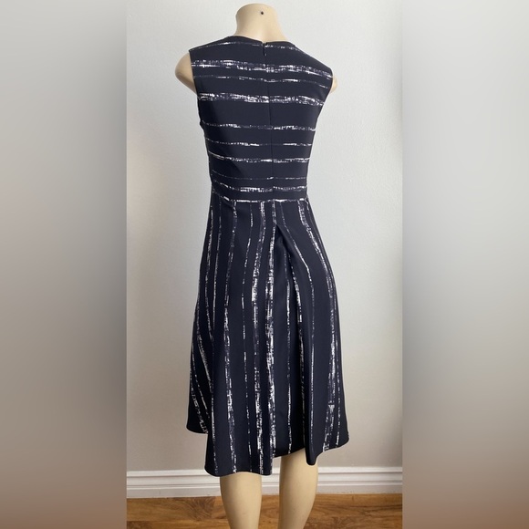 Vince Silk Drop Waist Black Dress Minimalist Artisan Modern Abstract Art Paint 2 - Picture 10 of 14